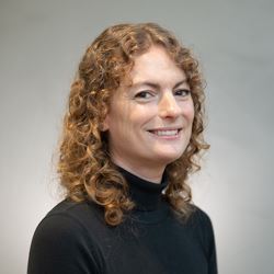 Alexis Edwards, LICSW